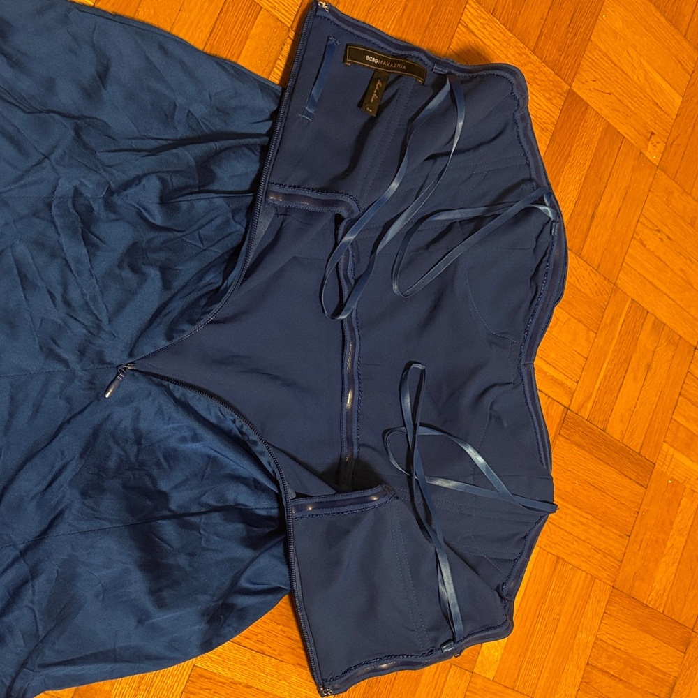 BCBGMAXAZRIA Strapless Mini Dress | size 6 - Picture 5 of 5